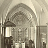 Blick in die Klosterkirche in Richtung des Altars, links ist die Kanzel zu sehen.